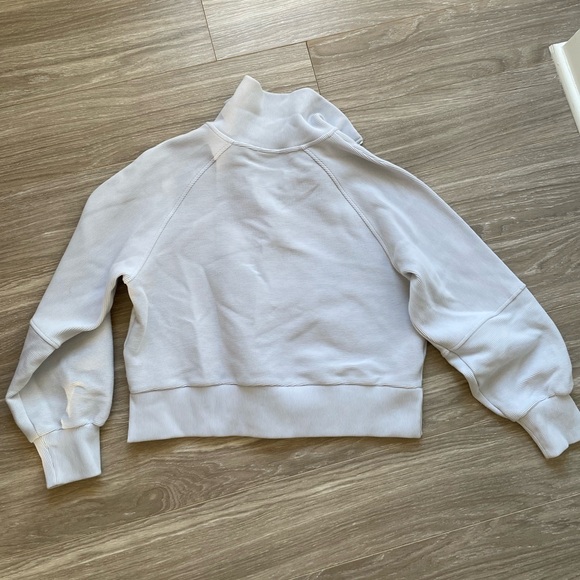 Varley Women’s Milano Half Zip Sweatshirt Sz S Light Blue EUC - Picture 11 of 15